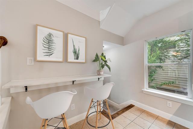 Foto del edificio - 5803 Hudson St