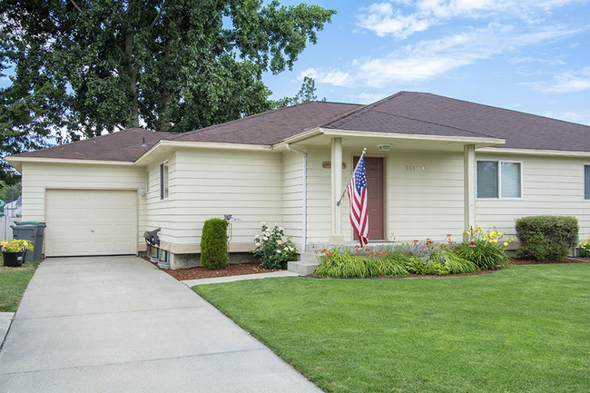 Foto del edificio - Fairchild AFB Homes