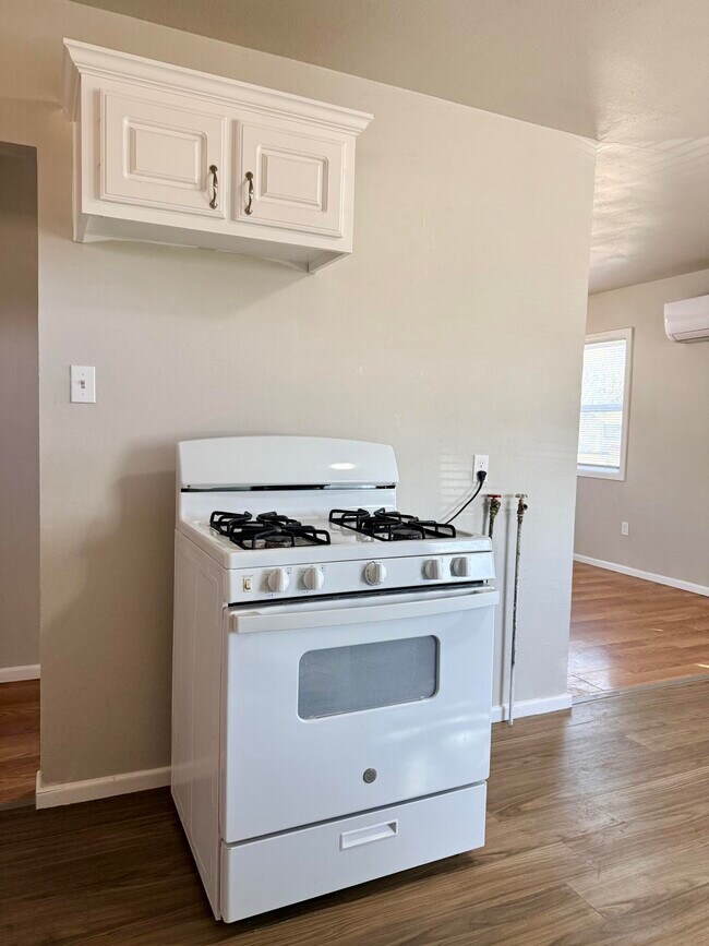 Foto del edificio - 505 E 37th St