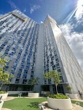 Building Photo - 988 Halekauwila St