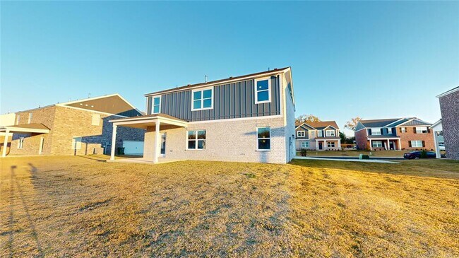 Building Photo - 5162 Sedona Dr