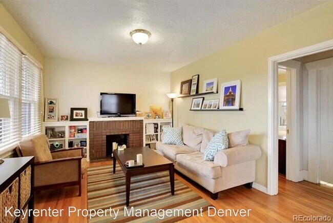 Building Photo - 3 br, 1 bath House - 3737 Julian St.