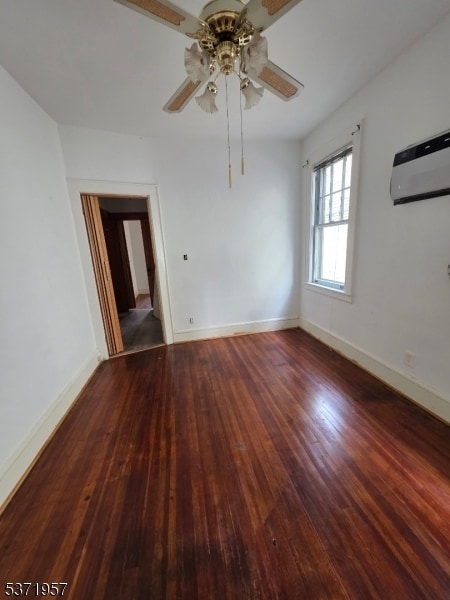 Building Photo - 825 Pennington St