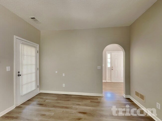 Foto del edificio - 313 Westchester Way