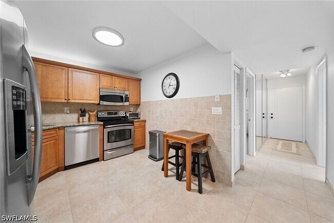 Foto del edificio - 4200 Belair Ln
