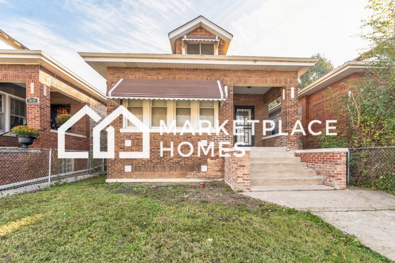 Foto principal - 7637 S Ada St
