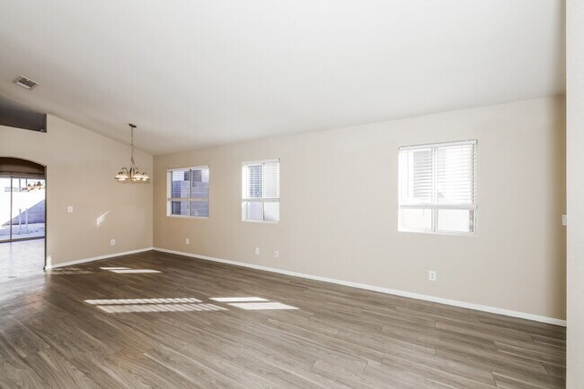 Building Photo - 6376 Venus Vale Ct