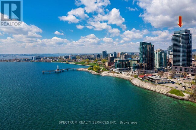 Photo du bâtiment - 2075 Lakeshore Rd.