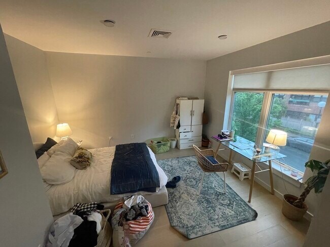 Foto del edificio - 3 Lisbon St