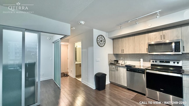 Photo du bâtiment - 20 Meadowglen Pl