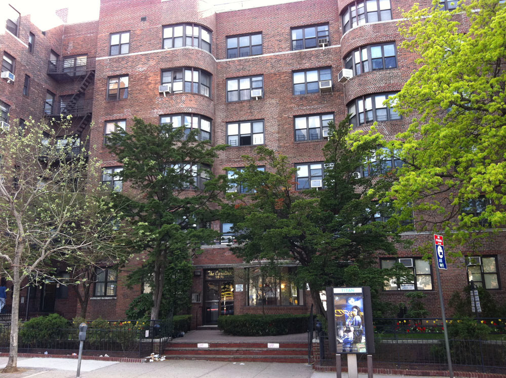 Foto principal - 98-76 Queens Blvd