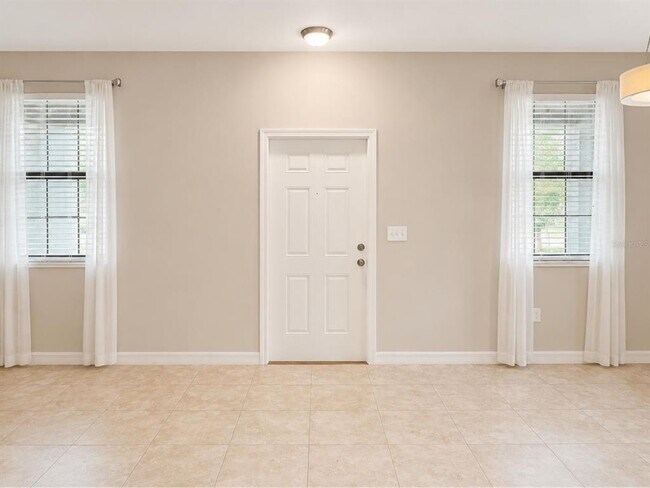 Foto del edificio - 17575 Brighton Lake Rd