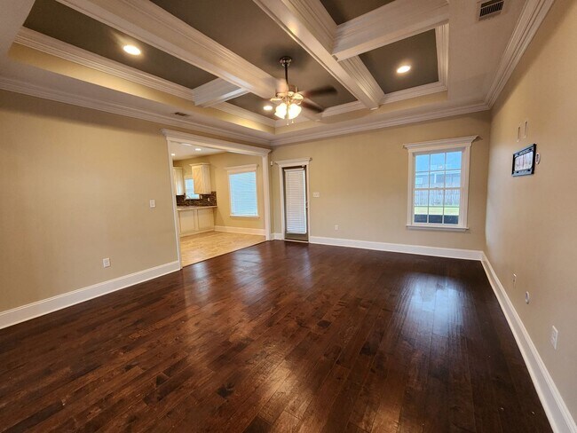 Foto del edificio - Stylish 3-Bedroom Home with Luxurious Features and Community Perks in Valdosta, GA