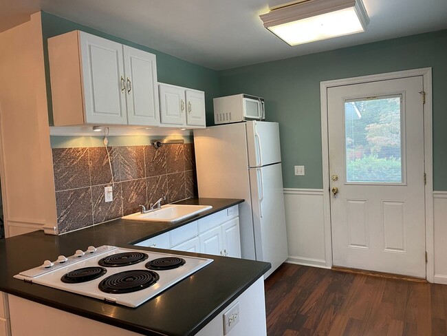 Photo - 2203 Yaupon Dr Townhome