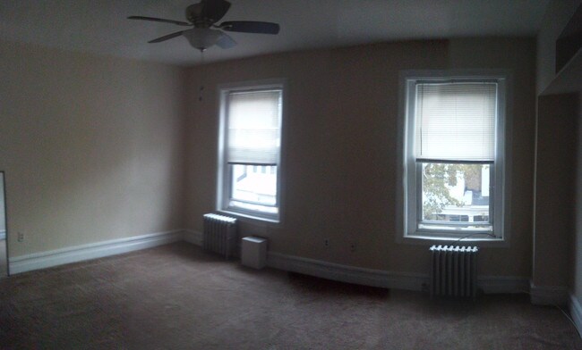 Building Photo - 854 N 22nd St