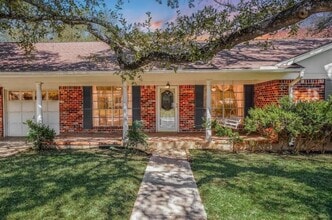 Building Photo - 12402 Blue Water Cir
