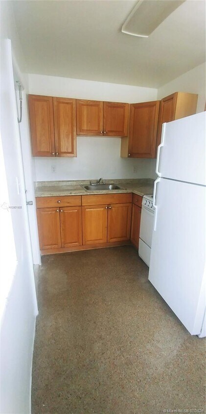 Primary Photo - 1030 NW 2nd Ave