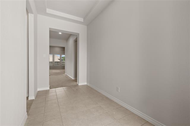 Foto del edificio - 220 Lake Cove Dr