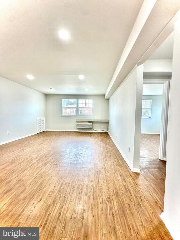 Foto del edificio - 3408 Rhawn St