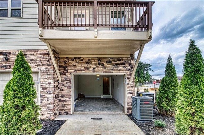 Building Photo - 3118 Quantum Ln