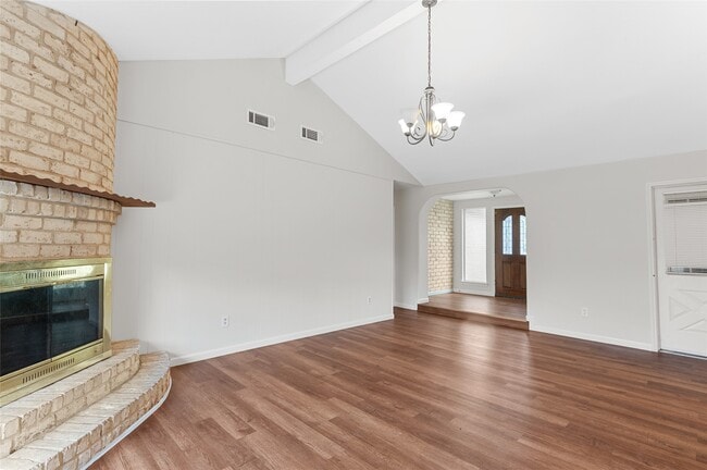 Foto del edificio - 1418 Bramblebury Dr