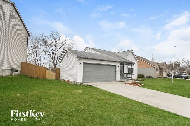 Building Photo - 1007 Haltonia Dr
