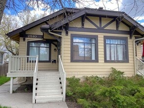 Building Photo - 2510 2nd Ave N