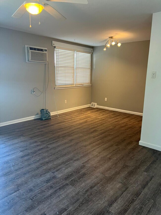 Comedor 1er piso - 3405 Morrell Ave