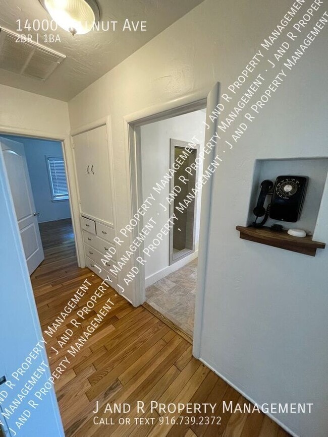 Building Photo - 14000 Walnut Ave