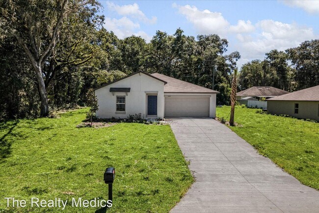 Foto del edificio - 3 br, 2 bath House - 13063 SW 43rd Avenue Rd