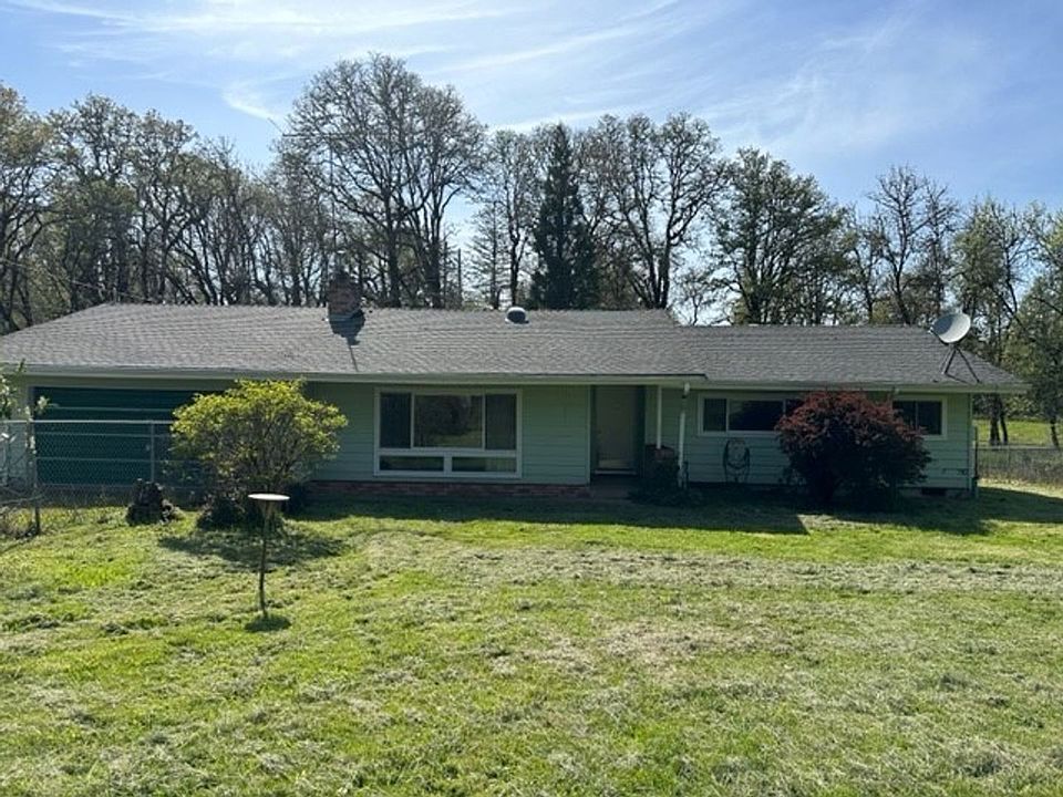 Primary Photo - 40001 Lacomb Dr