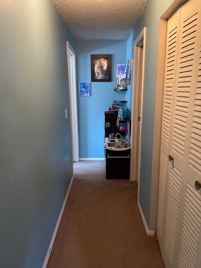 14 Miller Dr Unit Apt 8, Lyndonville, NY 14098 Apartments in