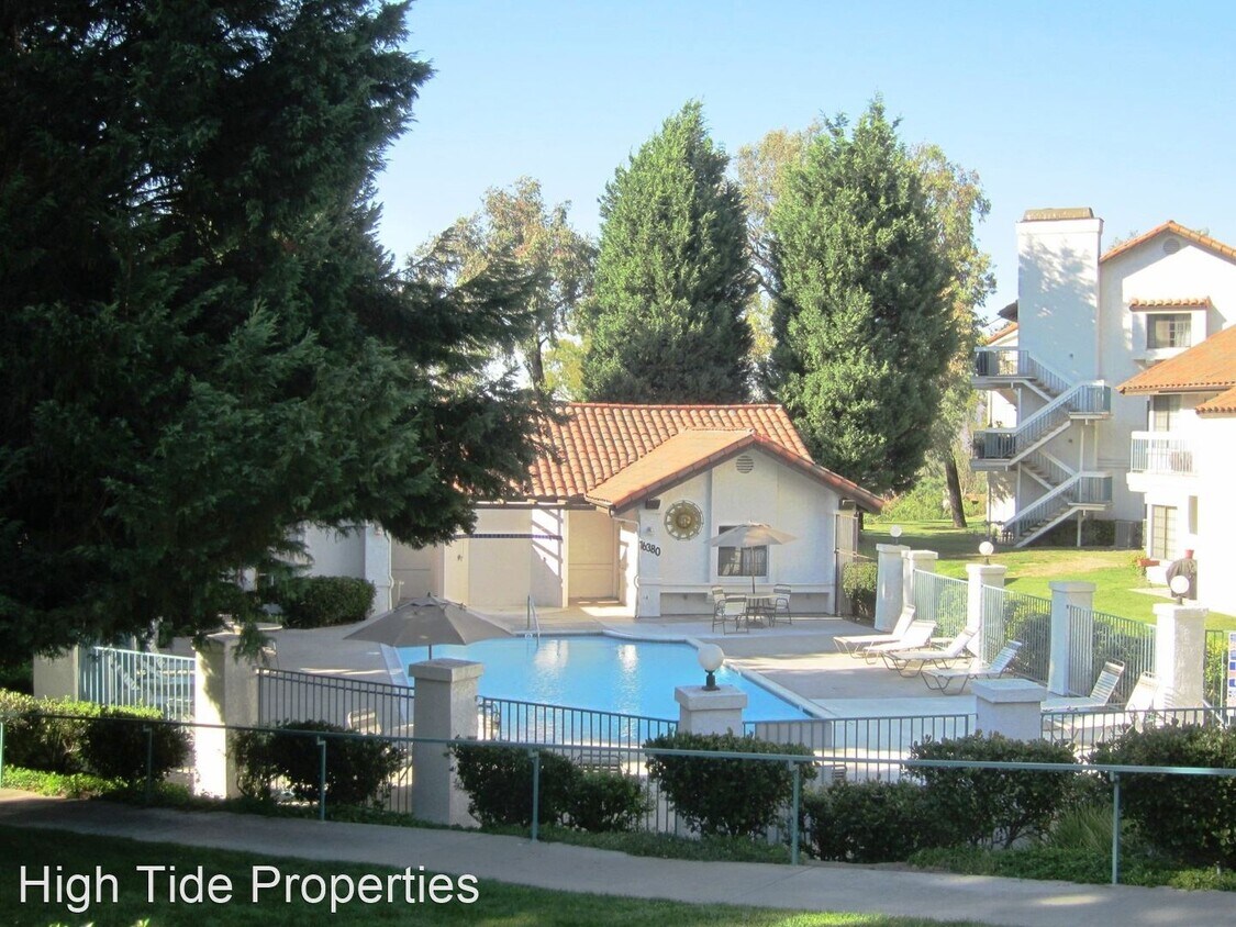 Primary Photo - 3 br, 2 bath House - 16388 Avenida Venusto #E