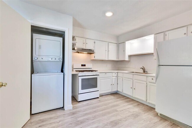 Foto del edificio - 3462 Willowrun Dr
