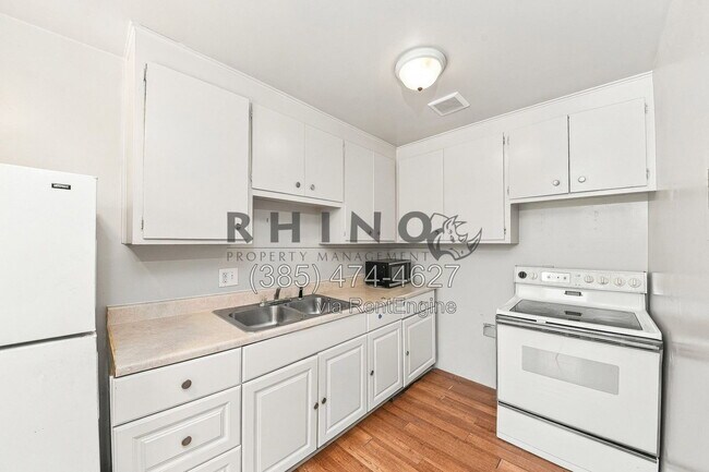 Photo - 365 East Kensington Avenue Apartment