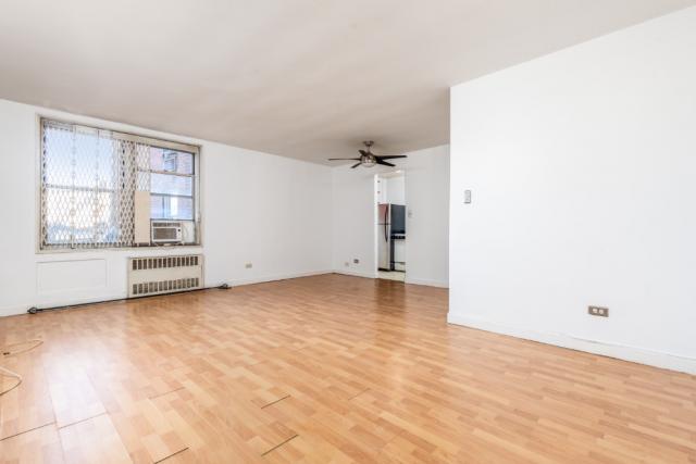 Building Photo - 1 bedroom in Flushing NY 11377