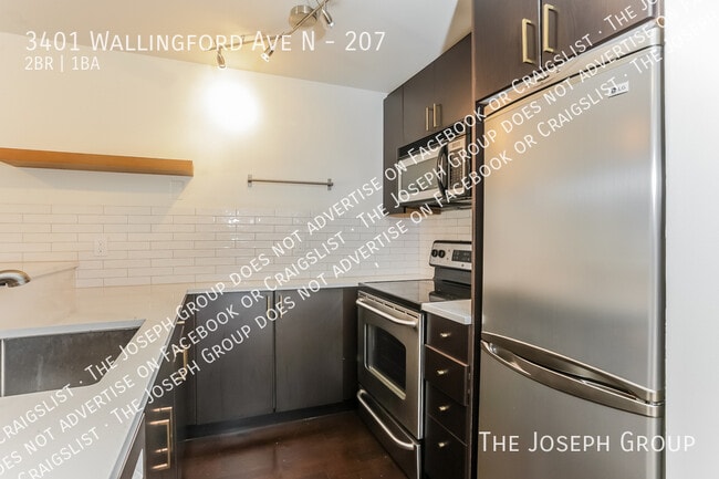 Building Photo - 3401 Wallingford Ave N