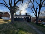 Primary Photo - 105 Meadowview Dr