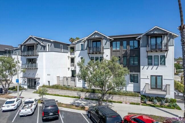 Foto del edificio - Carlyle Carlsbad Village