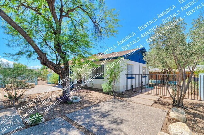 Foto del edificio - 3733 N Mountain Ave