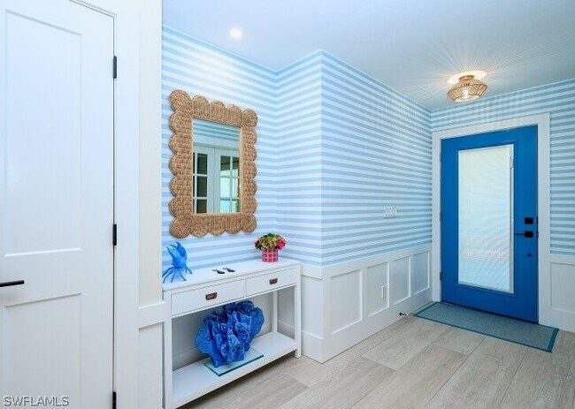 Foto del edificio - 760 106th Ave N