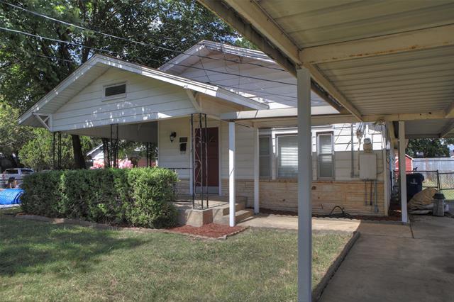 Building Photo - 521 Holley St