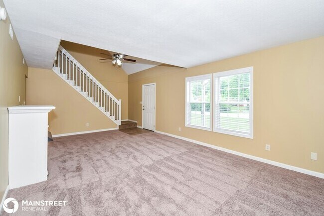 Foto del edificio - 10713 Waycross Ave, Louisville, KY 40229