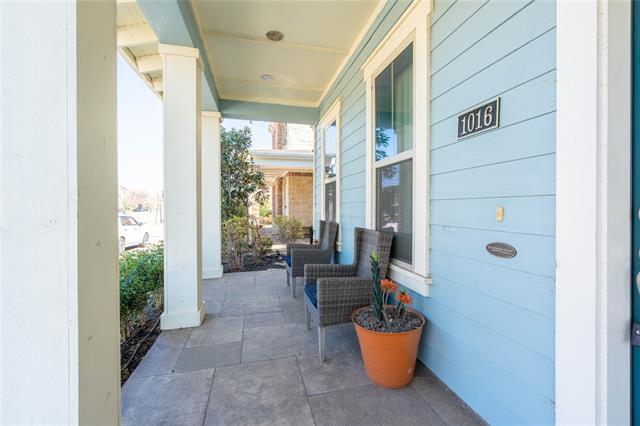 Building Photo - 1016 Peacock Blvd