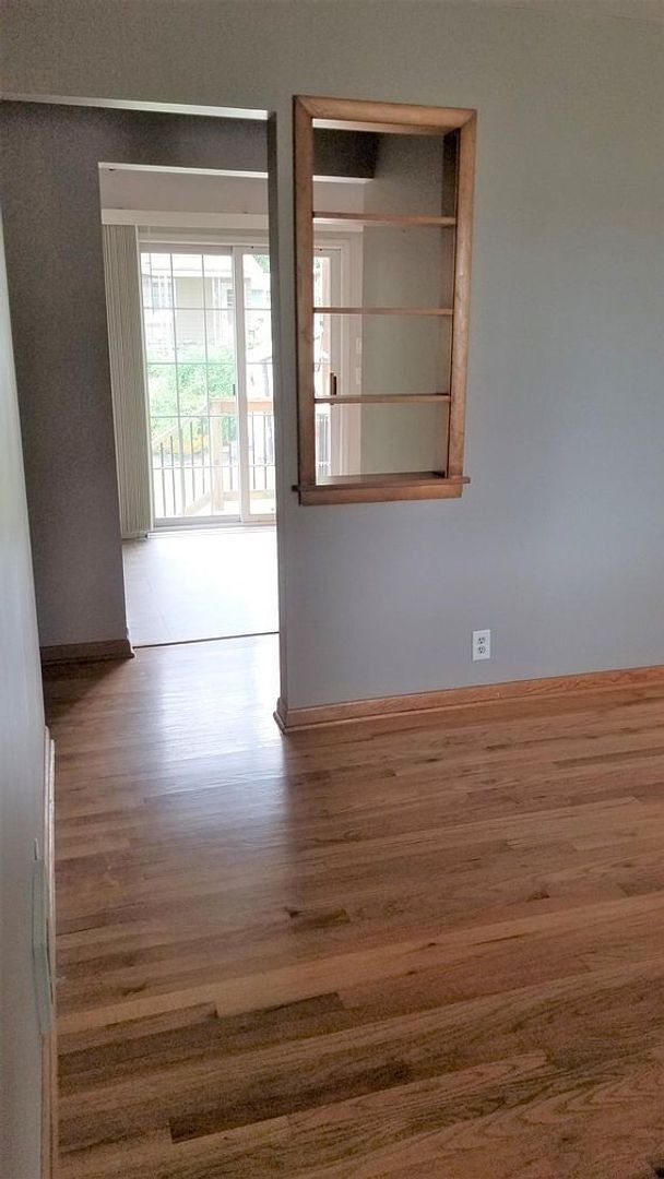 Foto del edificio - New Listing - Now Available!!