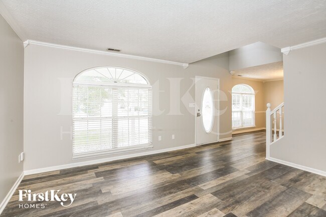 Foto del edificio - 5382 Rippling Brook Way