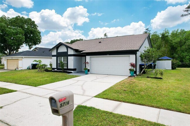 Building Photo - 5716 Delano Ln