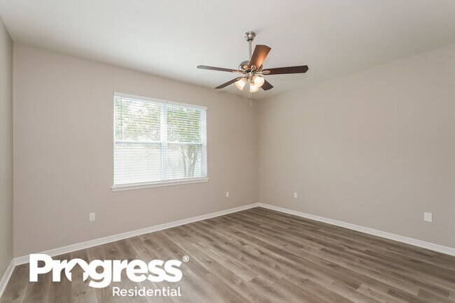 Building Photo - 11530 Tangle Stone Dr