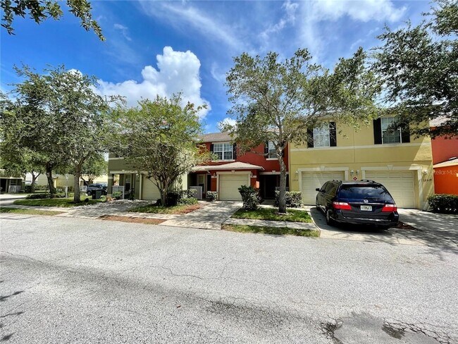 Building Photo - 13511 Tea Rose Way