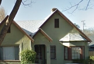 Building Photo - 1449 Hobart St
